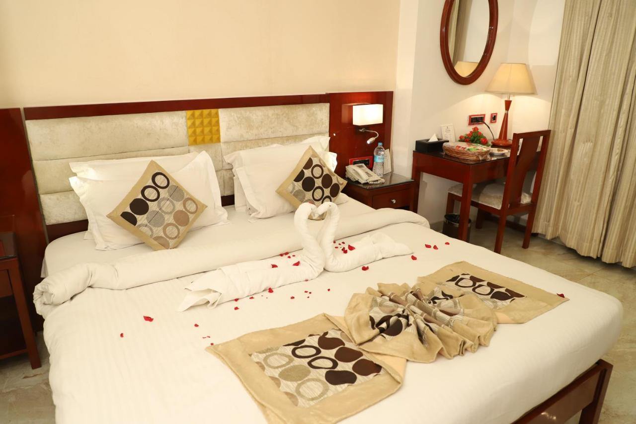 Republic Hotel Patna  Exterior foto