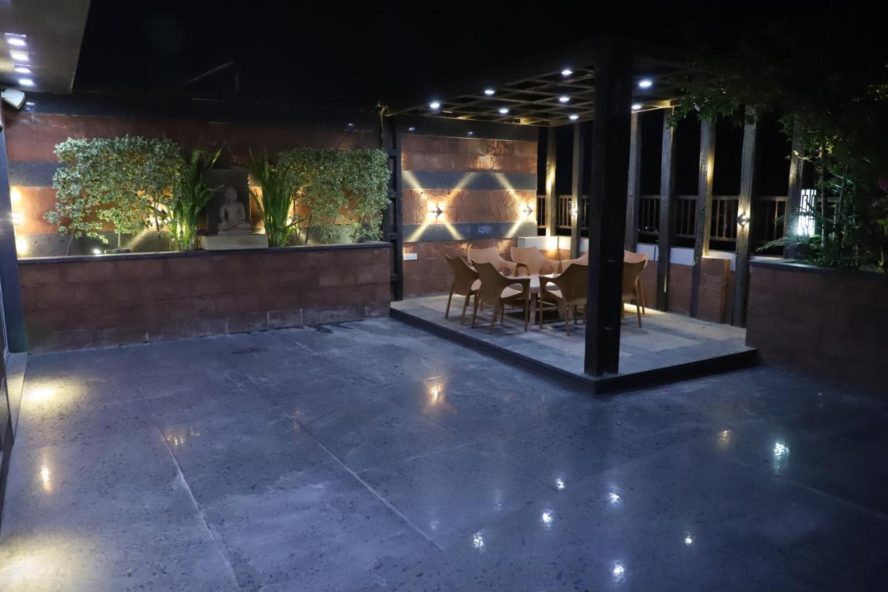 Republic Hotel Patna  Exterior foto